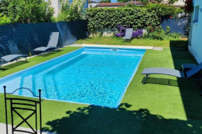 Le Dragon - Appartement centre, Piscine partagée, Wifi, Jardin, Gare à 500m